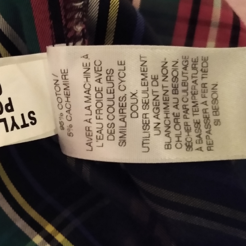 Vineyard Vines plaid shirt. Size 00 - Picture 8 of 8